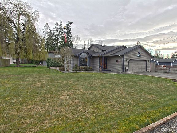2nd image of 6620 77th Pl NE