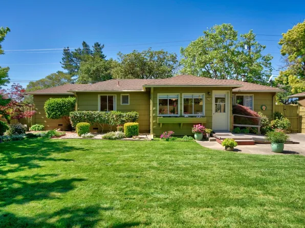 17780 Elm Rd, Morgan Hill, CA 95037