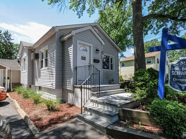 89 Grant Ave, Dumont, NJ 07628