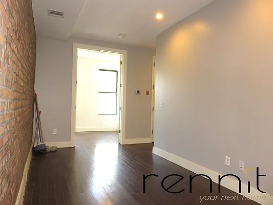 Rented by Rennit Inc. | media 34