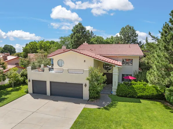 9705 Pebble Beach Dr NE, Albuquerque, NM 87111