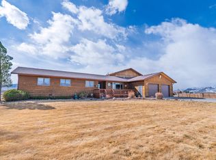 4 Heather Rd, Cody, WY 82414
