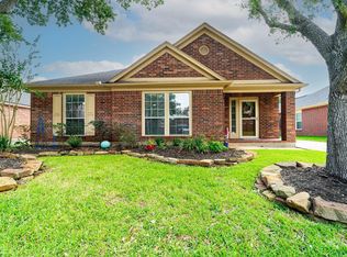 1522 Martin Lake Dr, Richmond, TX 77406