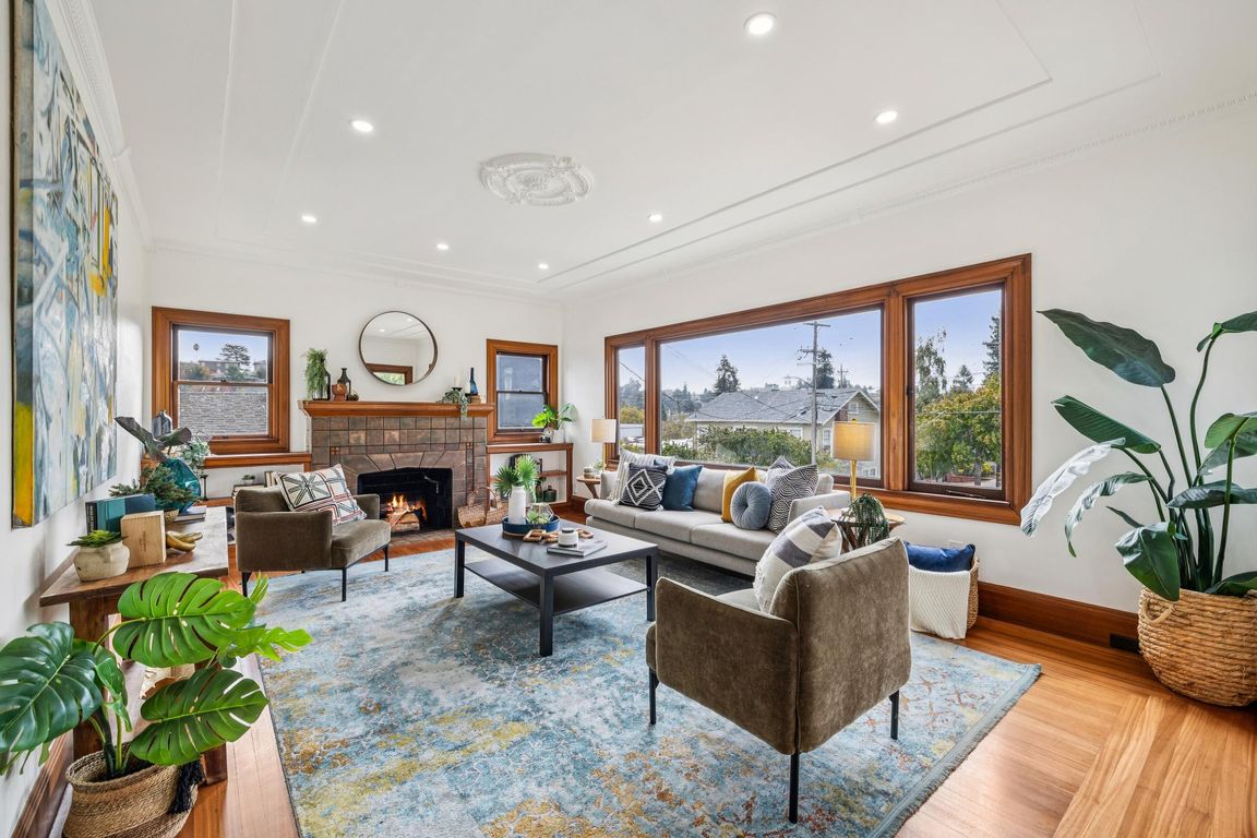 next background image