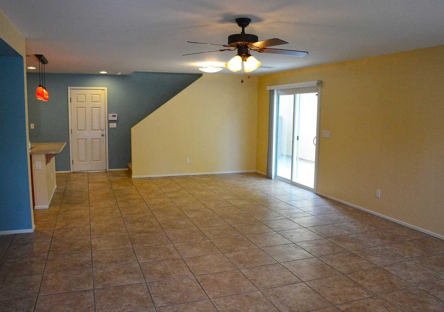 Impeccable Home in a Cul-de-Sac with Great Curb Appeal! — Photo 4