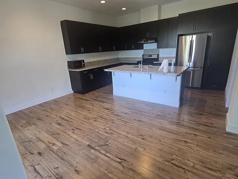 1919 Cadence Ln — Photo 17