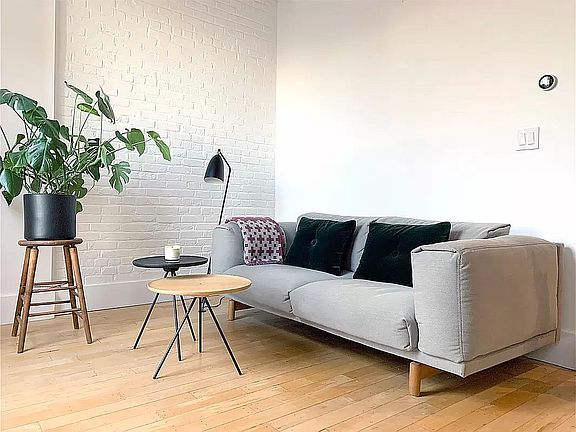 5th image of 225 15th St APT 4B