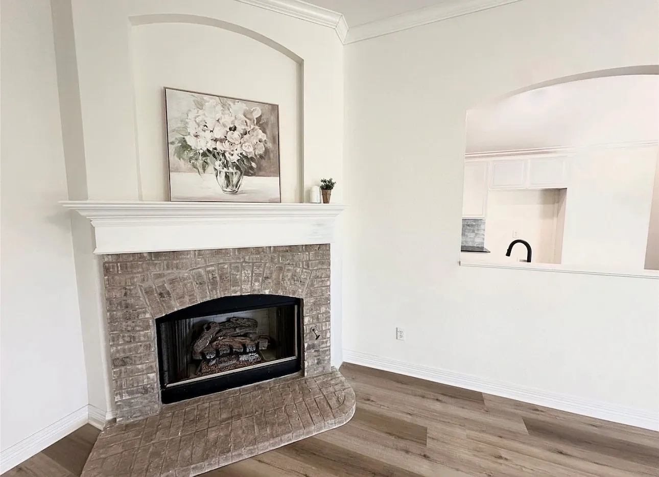 3 bed, 1400 sqft, $2,000 — Photo 3