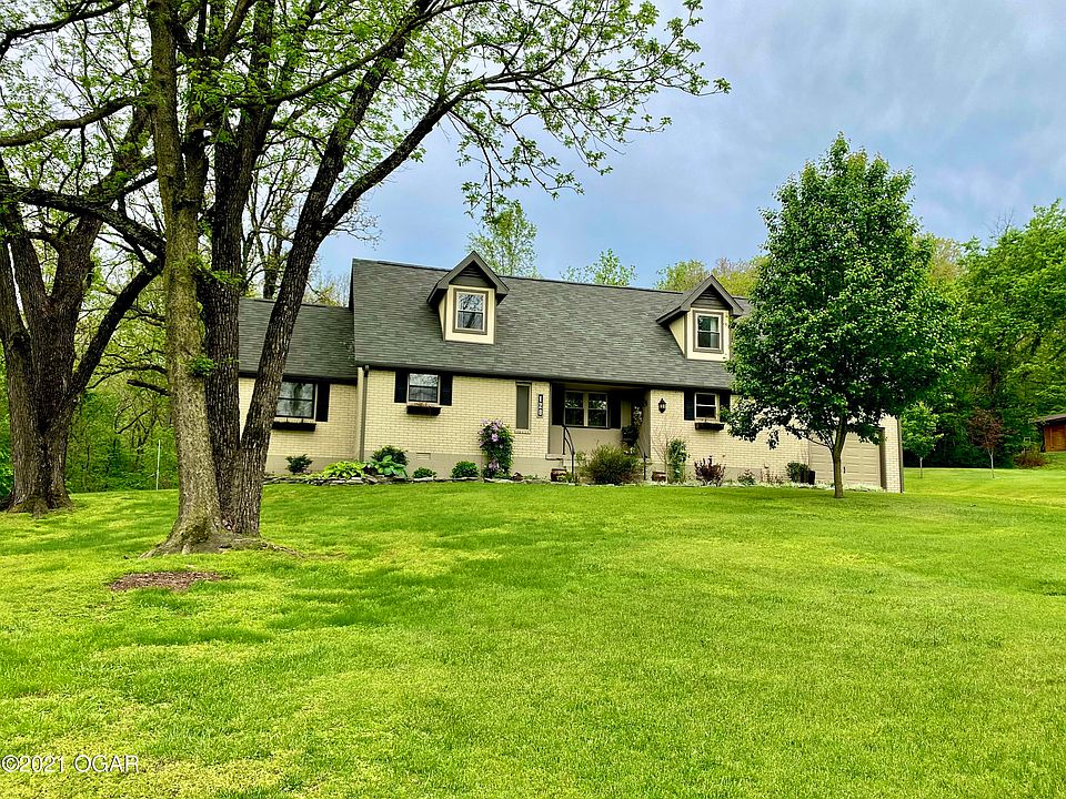 1st image of 120 Lakewood Dr