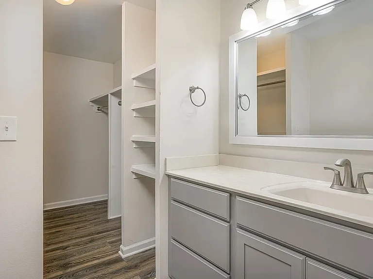 114 Harvest Dr — Photo 11