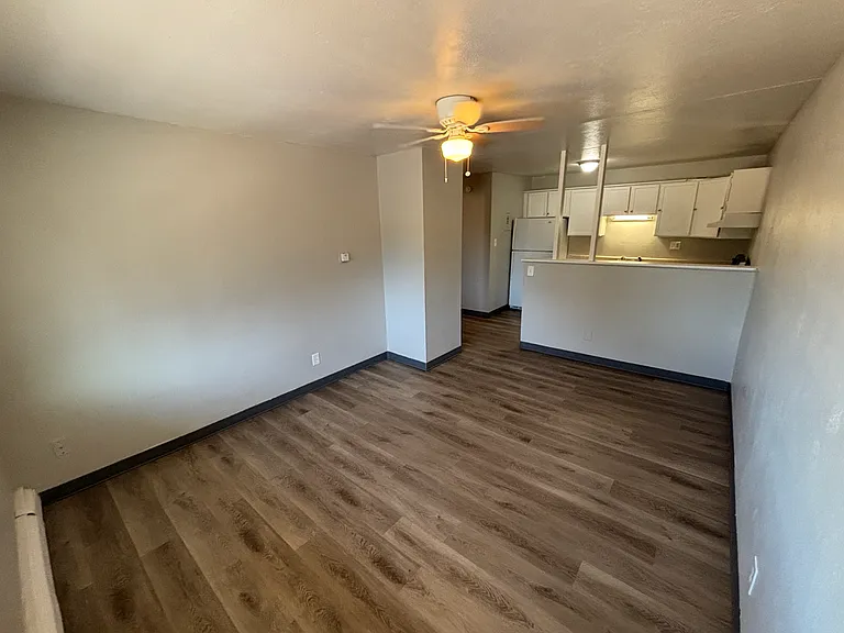1726 Clemson Dr — Photo 2