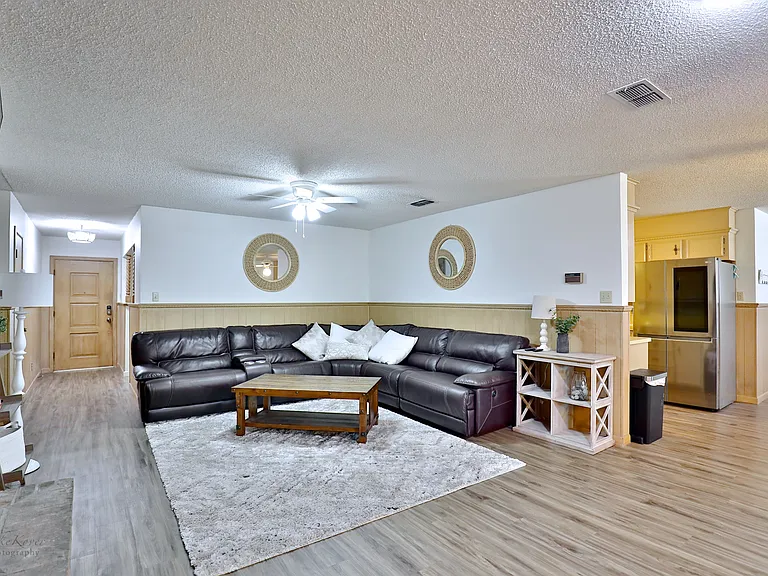 2810 Arrowhead Dr — Photo 7