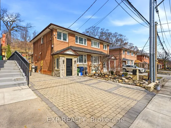 131 Dalrymple Dr, Toronto, ON M6N 4S2