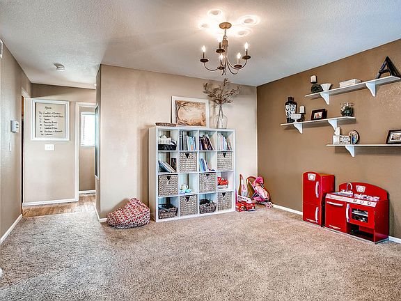 5th image of 20392 E Bethany Pl