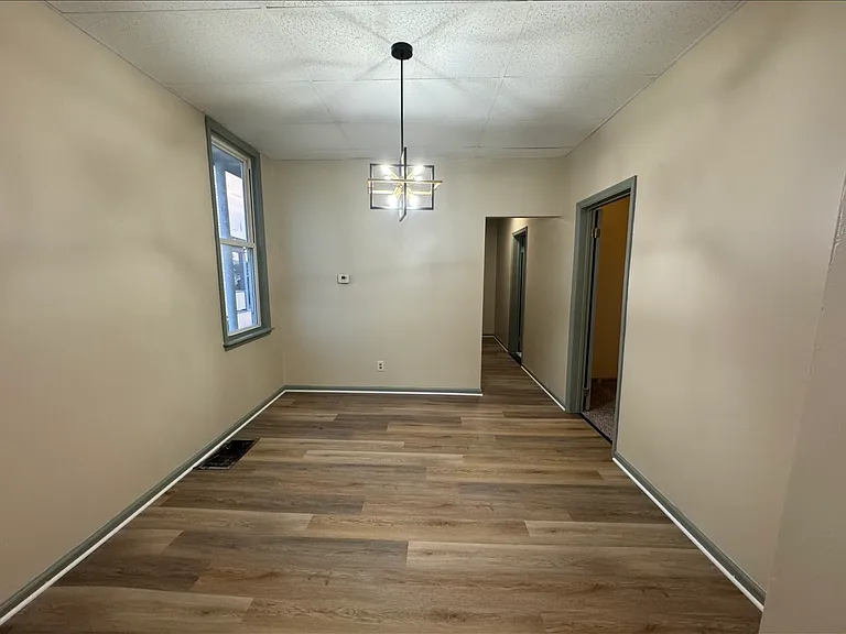 736 Munson Ave #1/2 — Photo 6