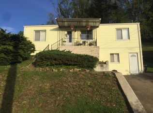 227 Sunset Dr, Charleston, WV 25301