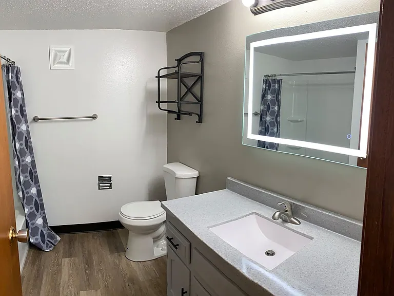 425 Colby Rd — Photo 5