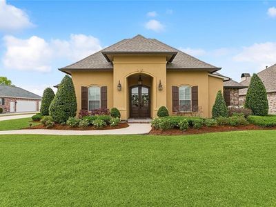 212 Lac Cypriere Dr, Luling, LA, 70070