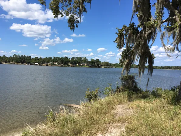 Lakeland Rd, Huntsville, TX 77320
