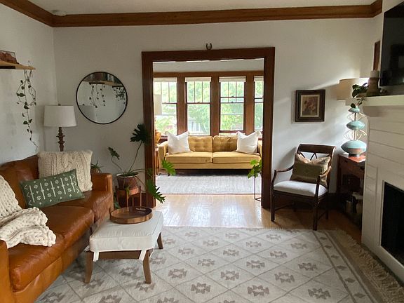 2nd image of 4451 N Frederick Ave #4451