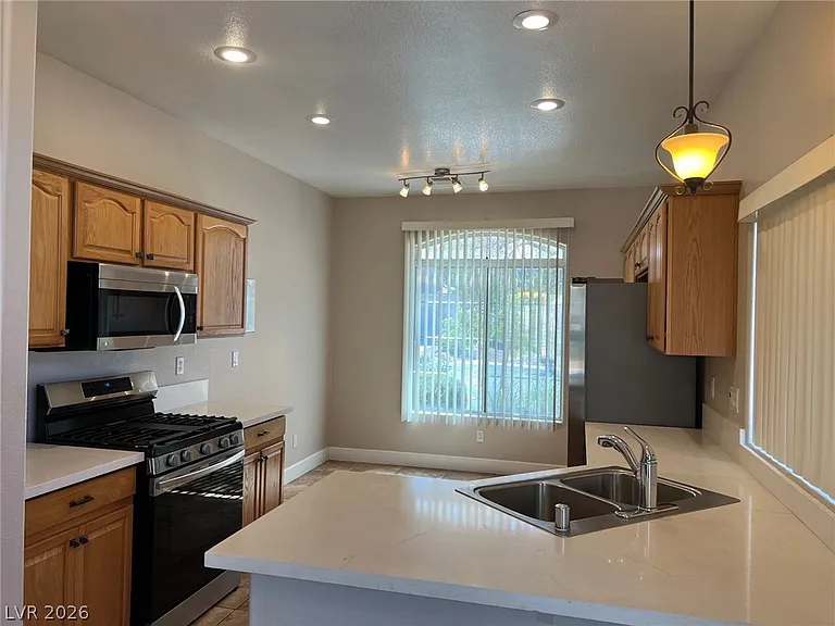 8954 Medway Valley Ln — Photo 6