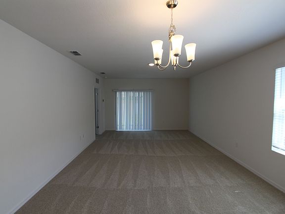 4th image of 2911 Sime St