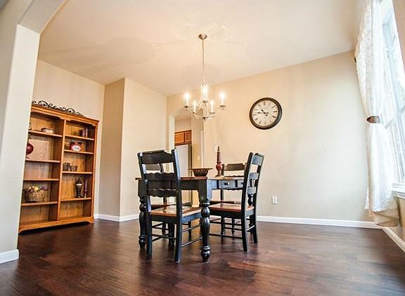 5th image of 3305 Luminoso Ln E