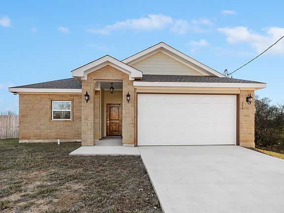 2nd image of 221 Norwood Dr Drive
