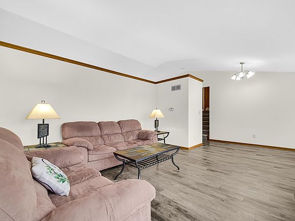 4th image of 9965 Maginot Circle St