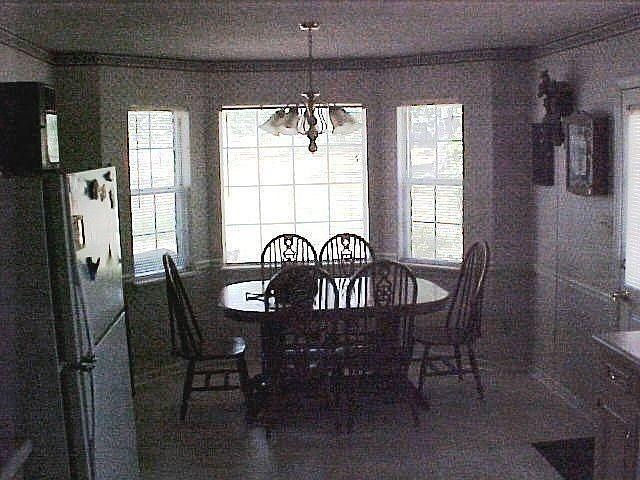 1st image of 124 Lynwood Ln