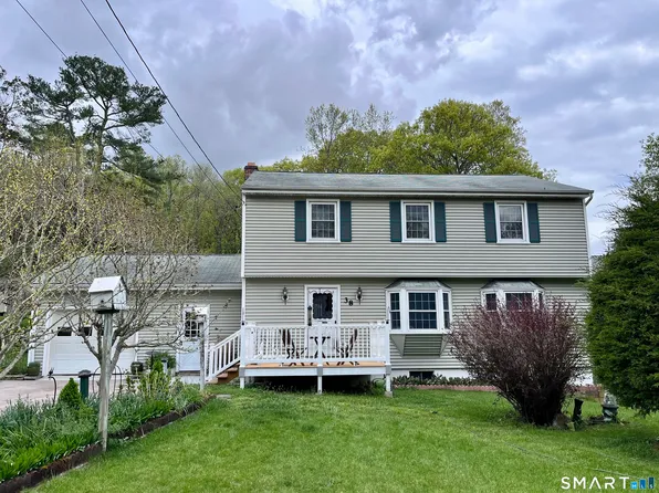 38 Roberts Road, Groton, CT 06340