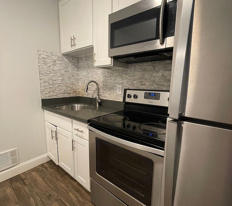 1st image of 1144 Pine St APT 205