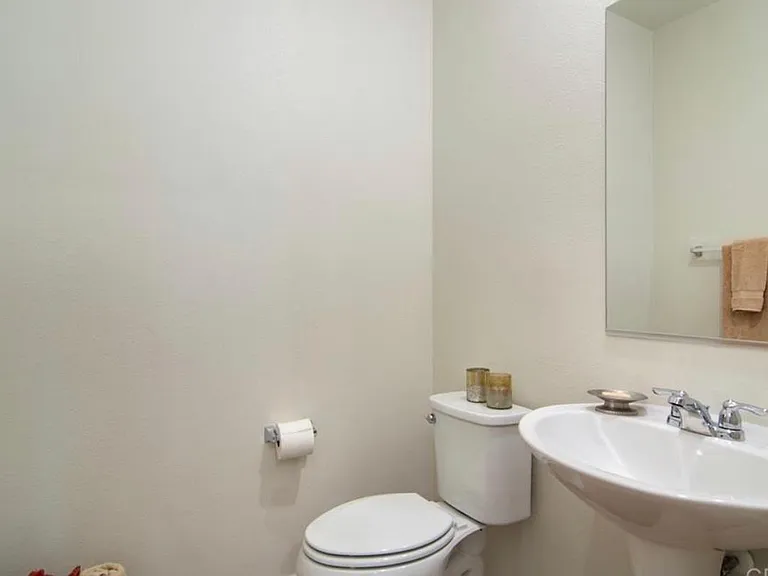 415 E Mission Villas Rd — Photo 11
