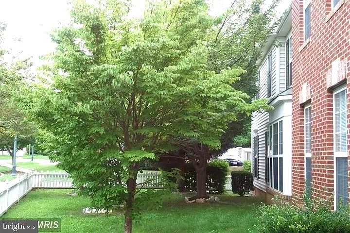 213 Watkins Pond Blvd — Photo 4