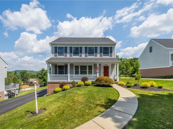 1015 Woodridge Dr, Canonsburg, PA 15317