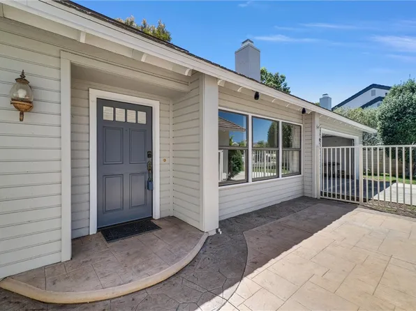 492 E Yale Loop, Irvine, CA 92614