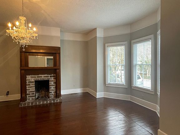 3rd image of 533 E Taylor St #B