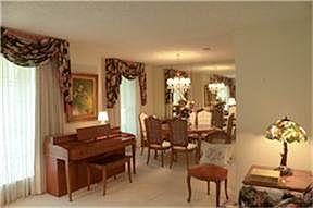 4th image of 519 Cox Dr
