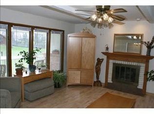 5332 Yellowstone Dr, Rockford, IL 61109