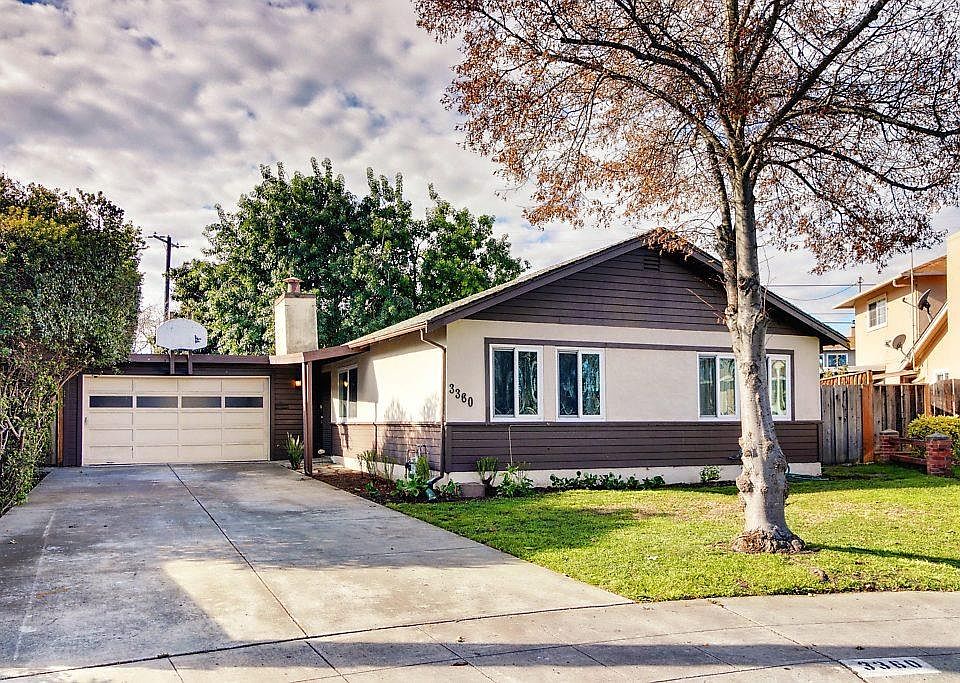 1st image of 3360 Vernon Ter