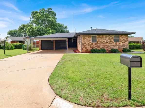 1910 Janeen St, Yukon, OK 73099