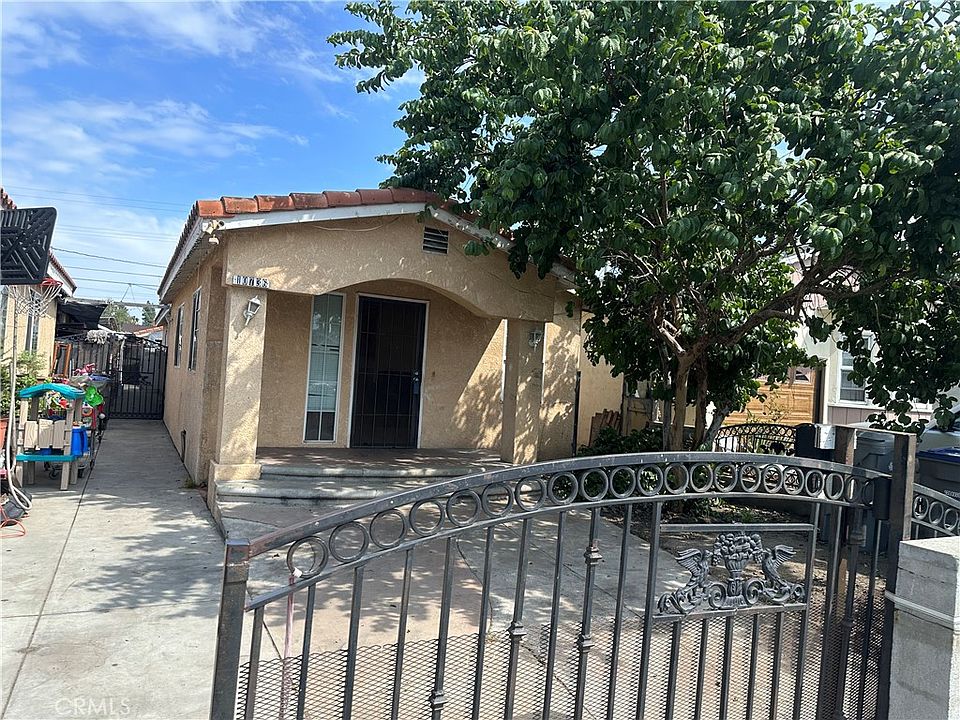 1st image of 10736 Capistrano Ave