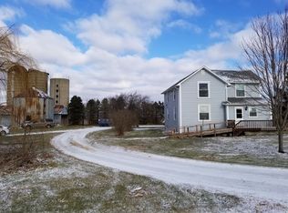 11992 E Scott Rd, Davis Junction, IL 61020