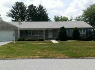 2924 Sunset Dr, Dallastown, PA 17313