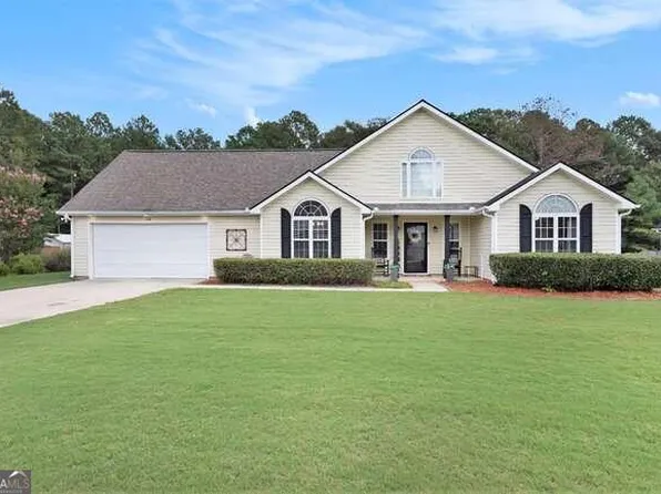 310 Windermere Dr, Loganville, GA 30052