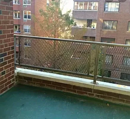 Rented by Compass | media 18