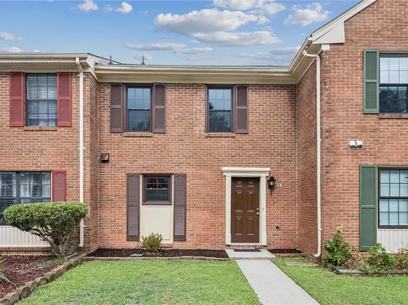 301 Circuit Ln Unit E, Newport News, VA 23608