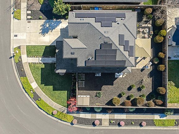 2nd image of 3521 Brookdale Drive