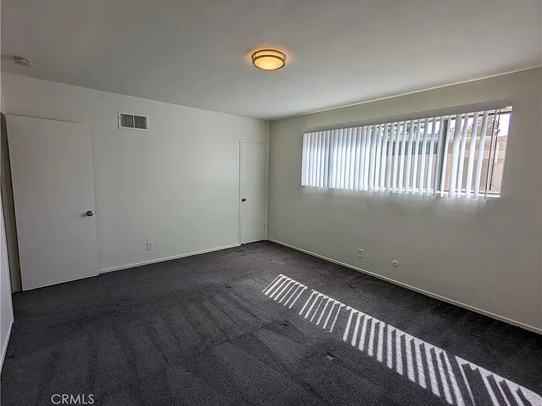 589 Fairview Ave — Photo 30