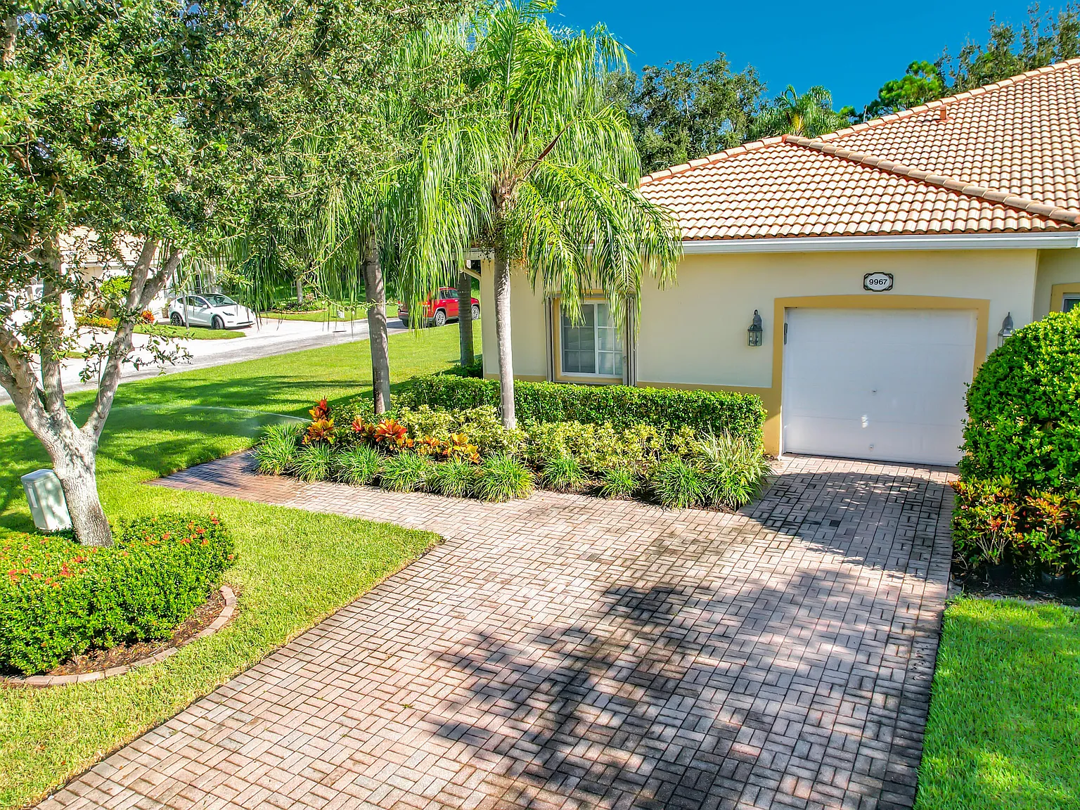 3 bed, 2.0 bath, 1314 sqft, $3,000 — Photo 3